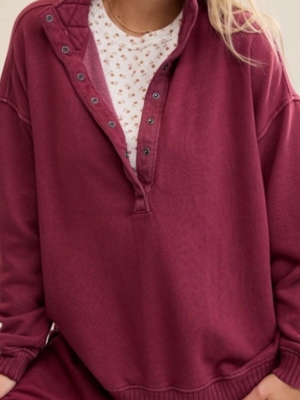 Aerie Oh Snap! Deep Cherry Red Sweatshirt Size Extra Large, NWT